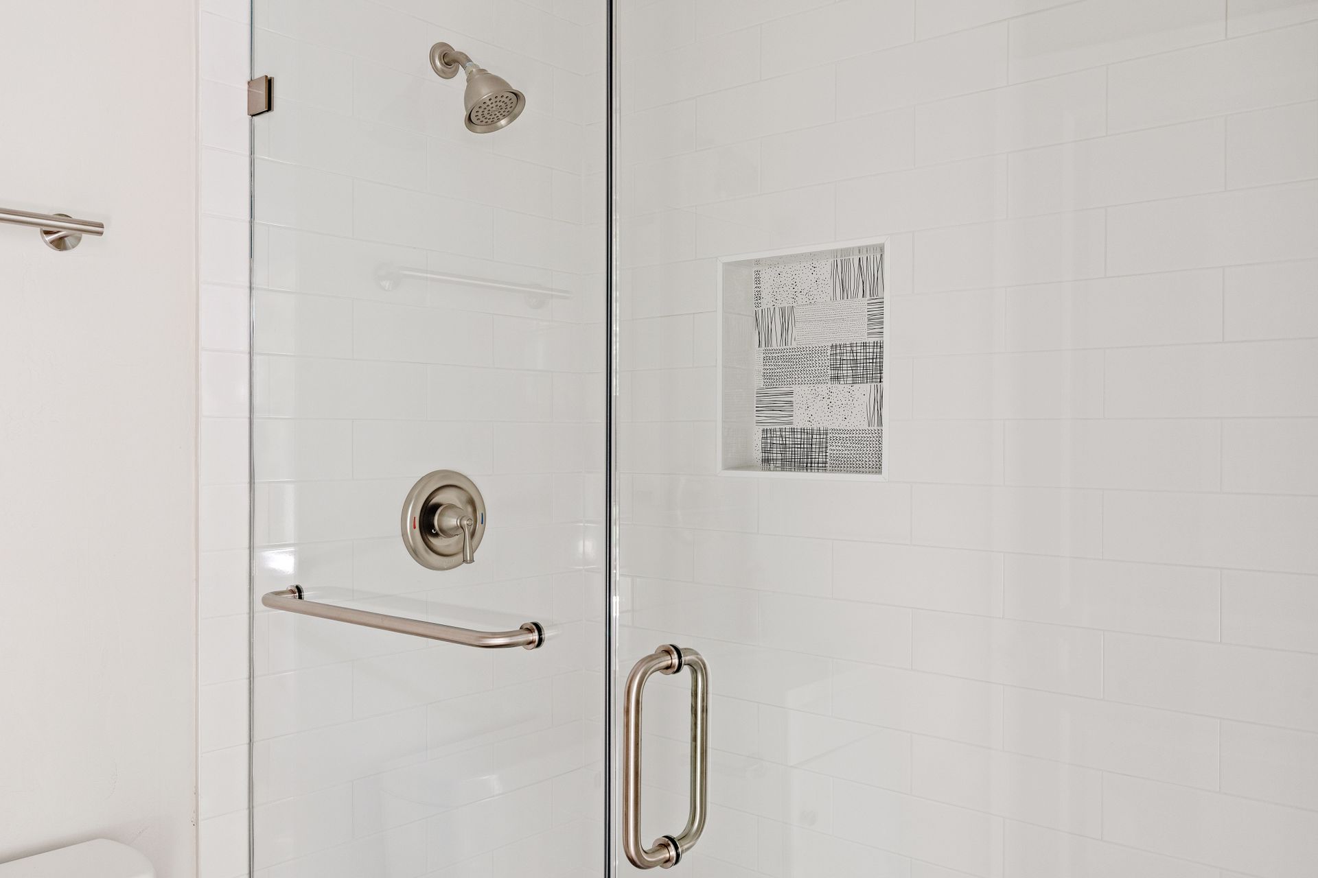  1707-1709 Kelton Ave - Twin/Shared Room  -  Kelton Ave  - Gallery -  3