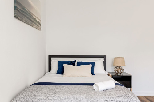 Landfair Ave - Gallery - 7