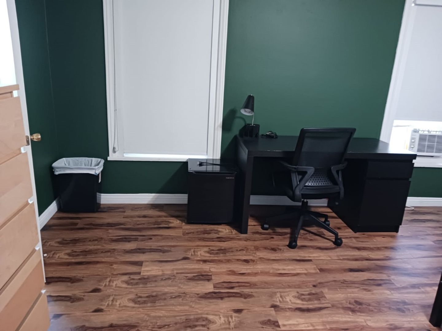  515 Landfair 1 - Single Room 1 /  Single Room 12  -  Landfair Ave  - Gallery -  15