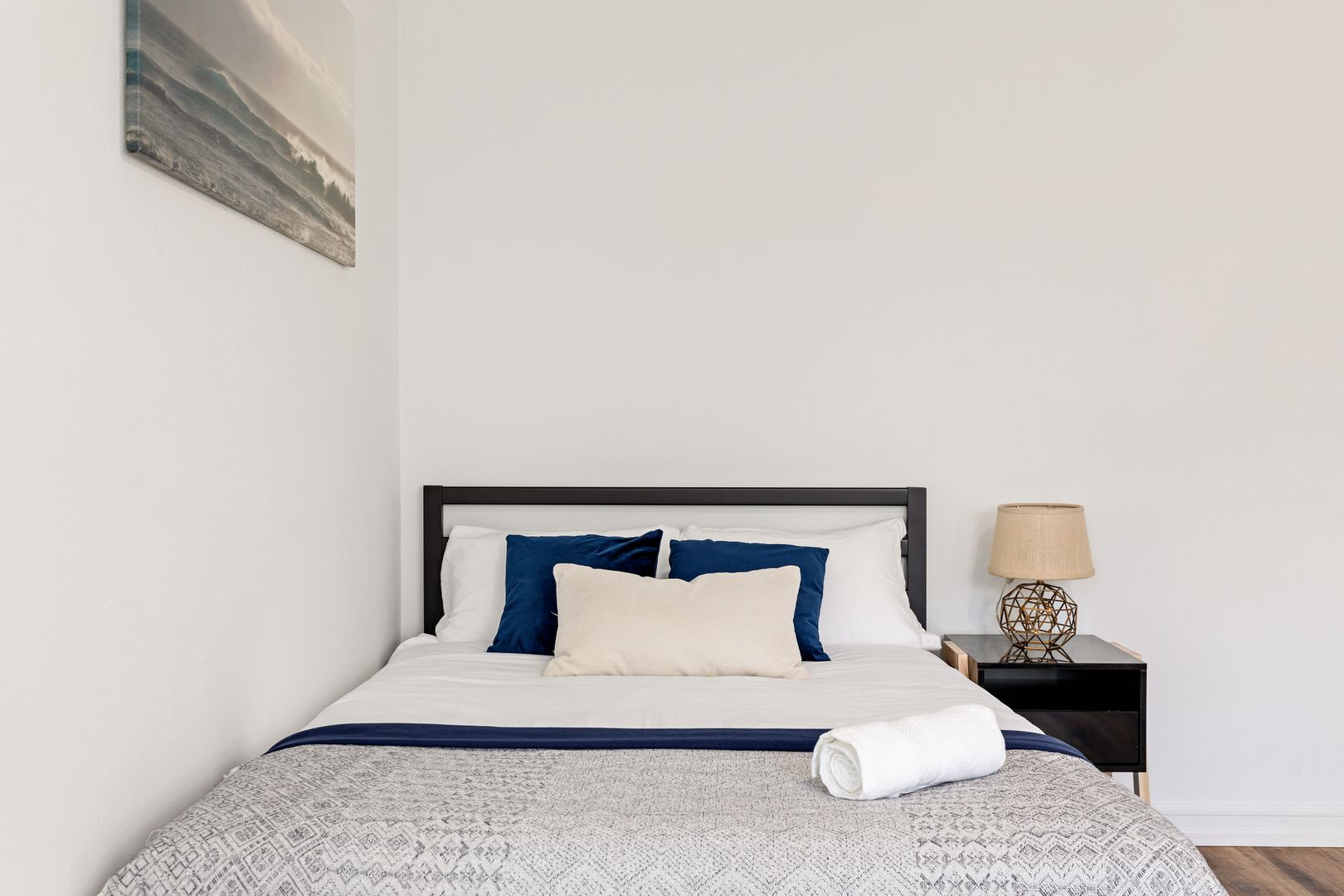  515 Landfair 1 - Single Room 1 /  Single Room 12  -  Landfair Ave  - Gallery -  1