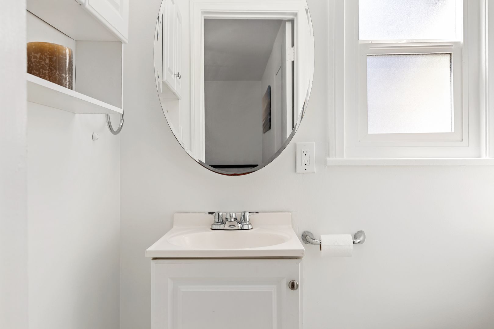 515 Landfair 1 - Single Room 1 / Single Room 12 - Landfair Ave - Gallery - 3