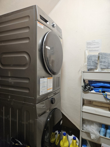 Renovated Korean-Style Family Home with Coworking Space & Garden Oasis