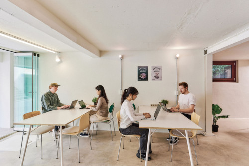Renovated Korean-Style Family Home with Coworking Space & Garden Oasis