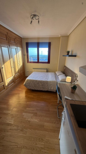 Bright studio in Seseña