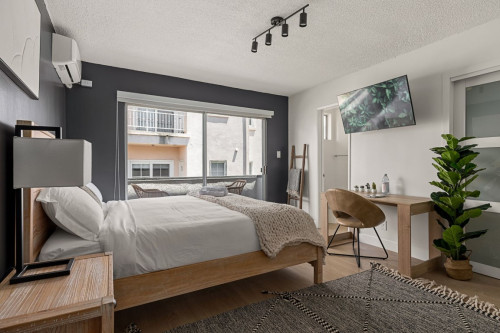 Malcolm Avenue - Gallery - 18