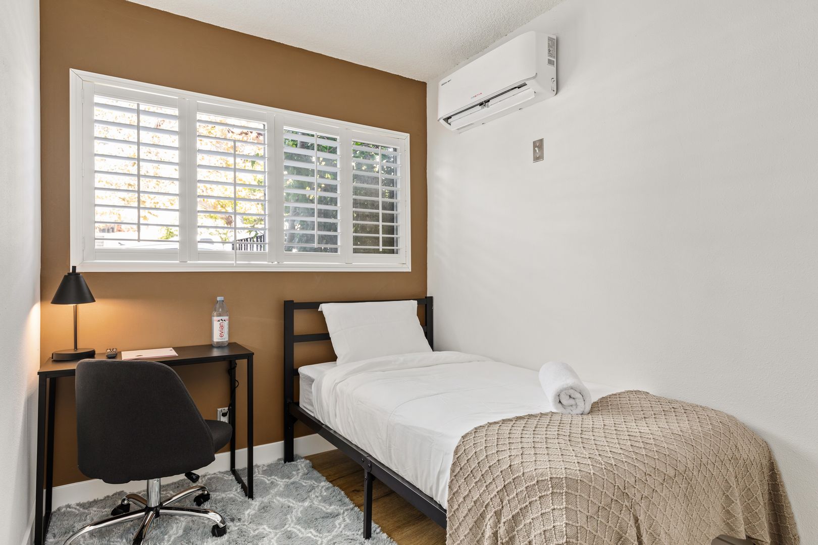 1700 Malcolm 101 - Single Room 4 - 5