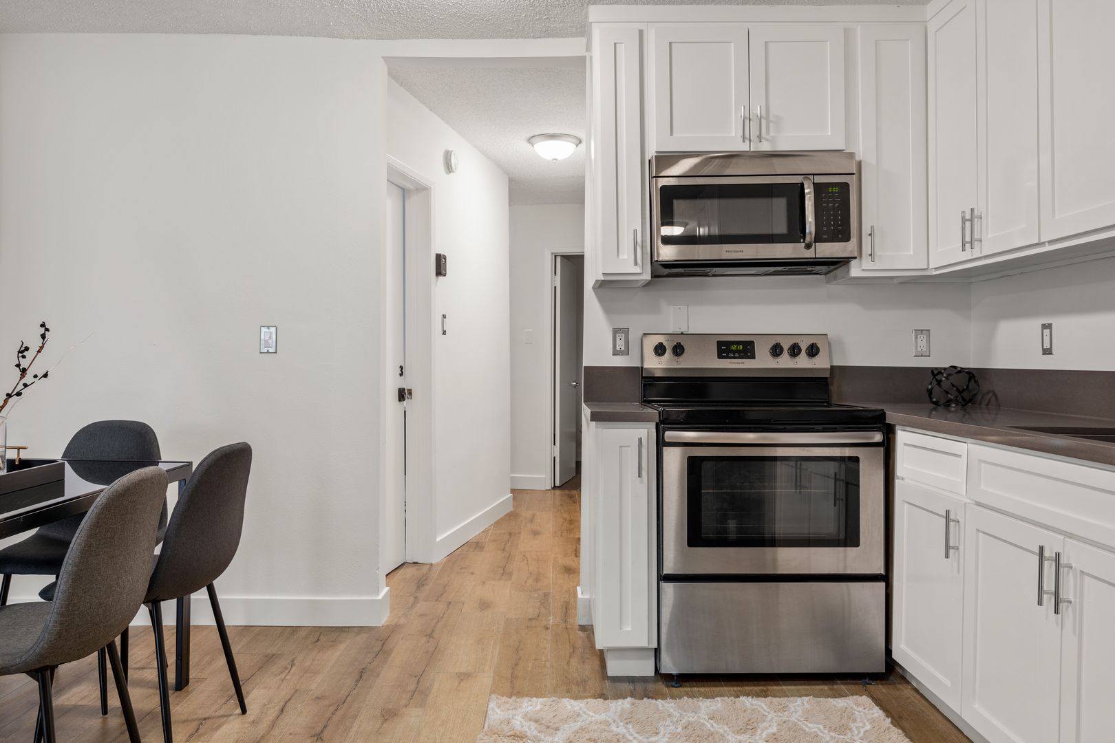 1700 Malcolm 101 - Single Room 4 - 1