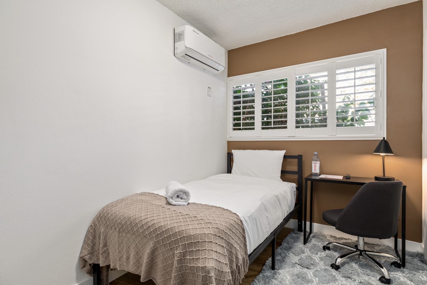1700 Malcolm 101 - Single Room 6 - 1