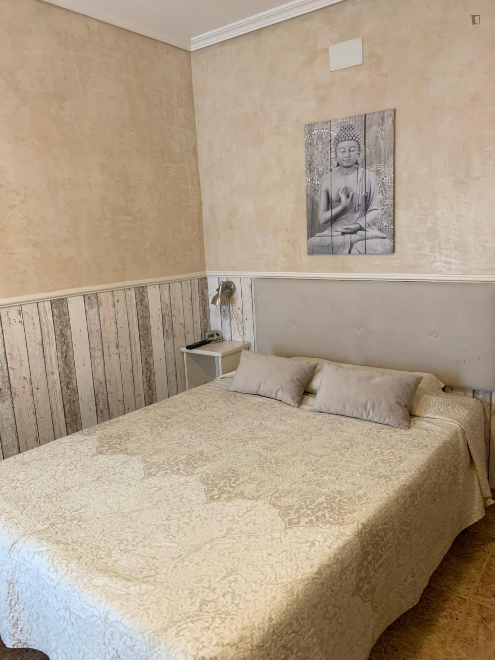 Double Room To Rent For The Summer Or 10 Months Minimum From September - 1