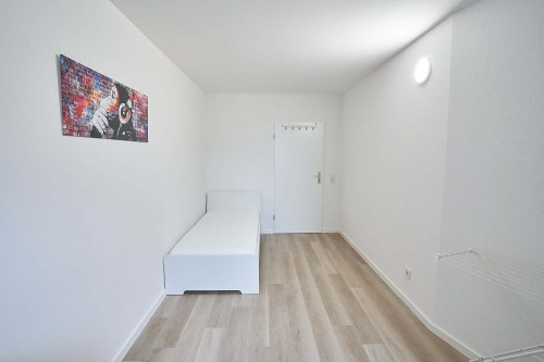 Room 3- Kölner Landstraße