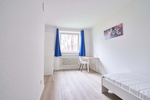 Room 3- Kölner Landstraße