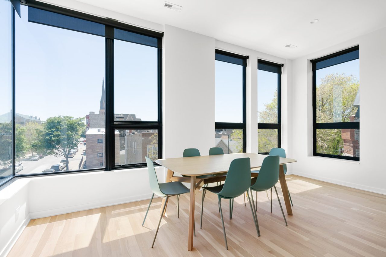  #1860: Pilsen - Queen Bedroom C  -  #1860: Pilsen  - Gallery -  5