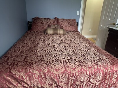 one-bedroom-suite-coquitlam-145577426120250508055401AM