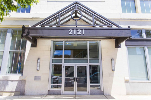 2121 Market Street