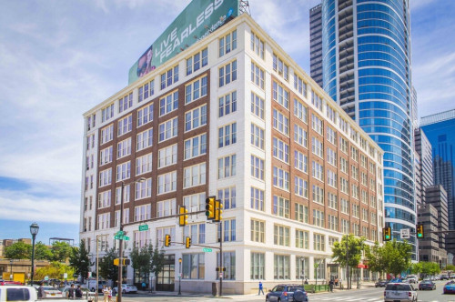 2121 Market Street