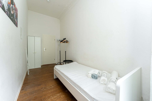 Gabriel-Max-Straße - Room 2 - Gallery - 4