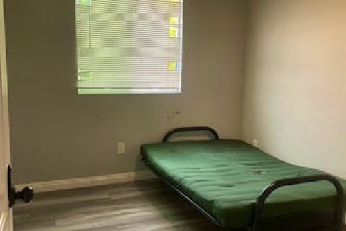 Stylish budget-friendly housing right in Downtown LA - Gallery - 6