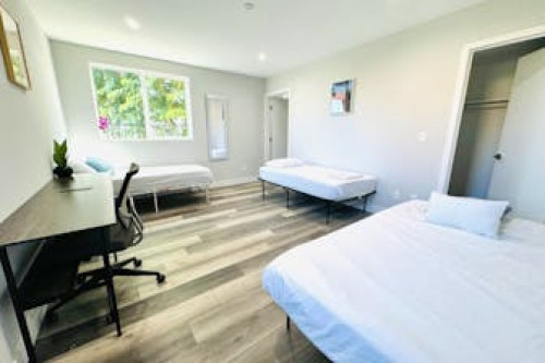 Stylish budget-friendly housing right in Downtown LA - Gallery - 11
