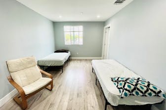 Bed In A 2-Bed Gender Separated Room - 5