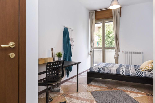 Stanza in Viale Giovanni Vicini