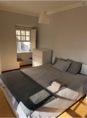Inspiring Double Bedroom close to University of Coimbra