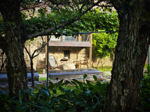Discover Nature and History: Unique Coliving Retreat in Vila de Cruces  - Gallery -  5