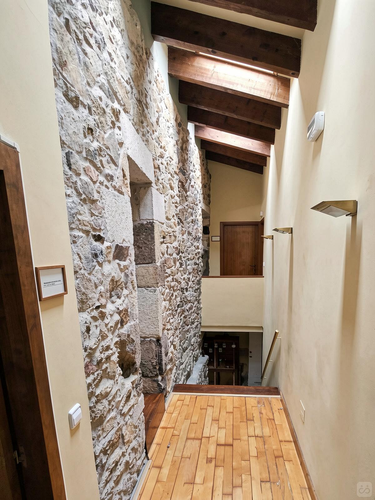  Private Room 3  -  Discover Nature and History: Unique Coliving Retreat in Vila de Cruces  - Gallery -  90