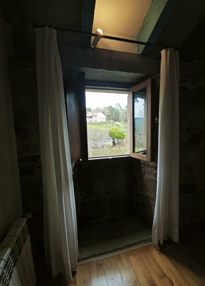  Private Room 3  -  Discover Nature and History: Unique Coliving Retreat in Vila de Cruces  - Gallery -  4