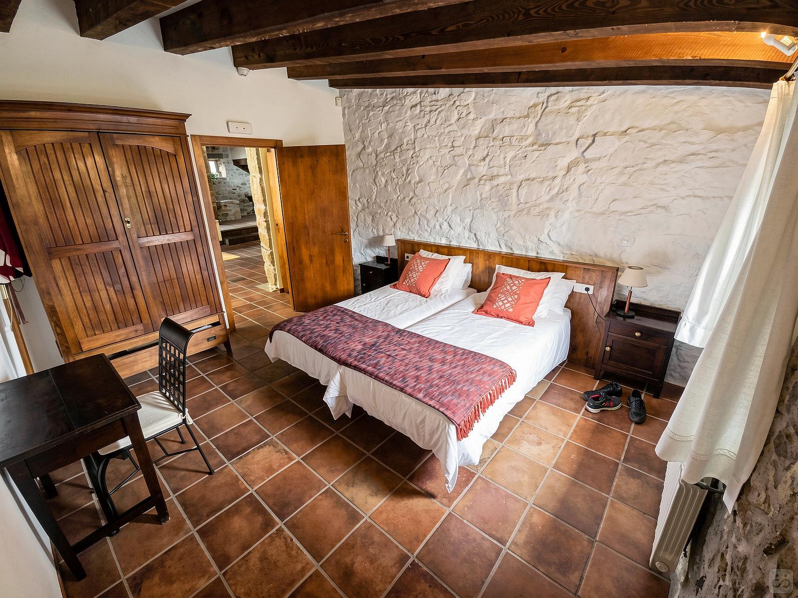  Private Room 3  -  Discover Nature and History: Unique Coliving Retreat in Vila de Cruces  - Gallery -  94