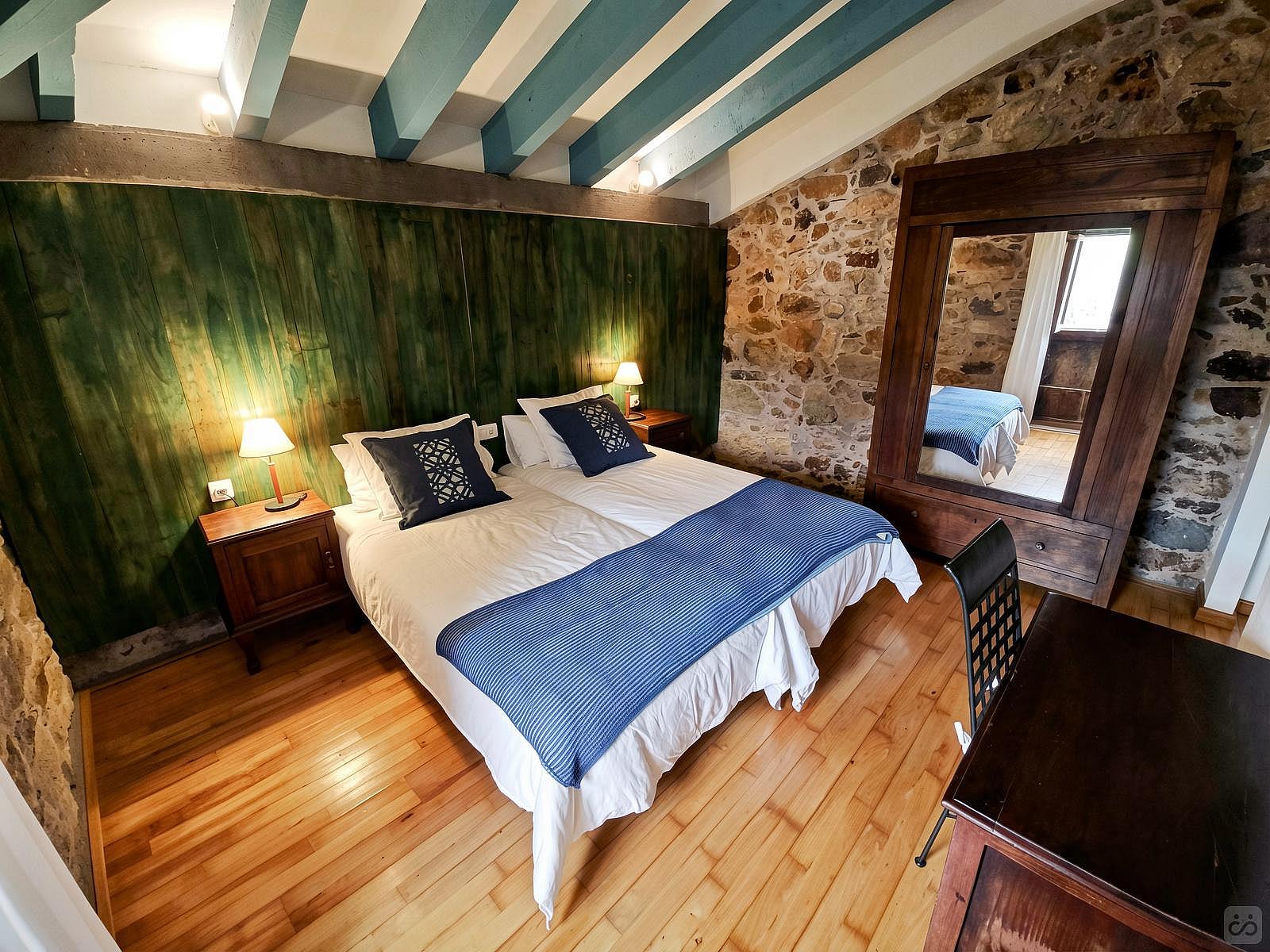  Private Room 3  -  Discover Nature and History: Unique Coliving Retreat in Vila de Cruces  - Gallery -  82