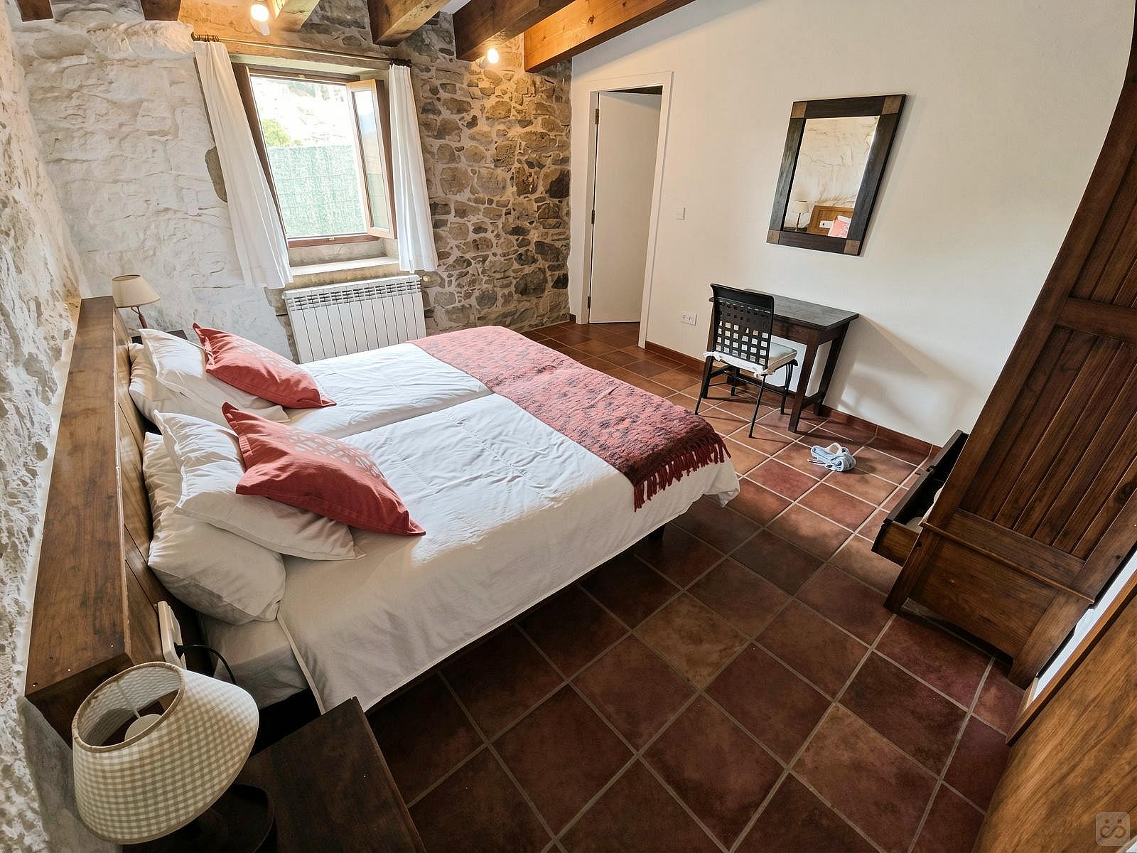  Private Room 3  -  Discover Nature and History: Unique Coliving Retreat in Vila de Cruces  - Gallery -  92