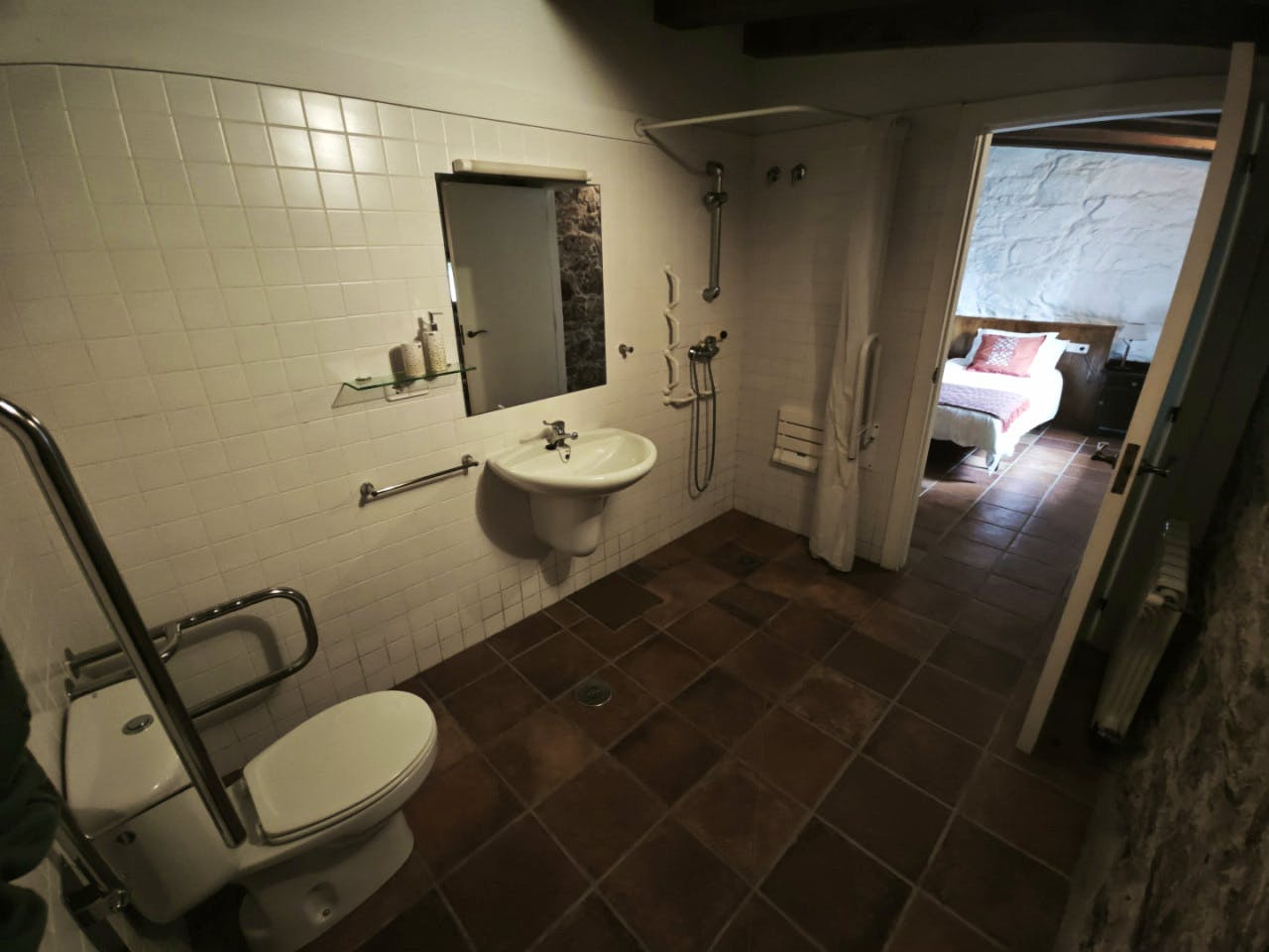  Private Room 3  -  Discover Nature and History: Unique Coliving Retreat in Vila de Cruces  - Gallery -  20