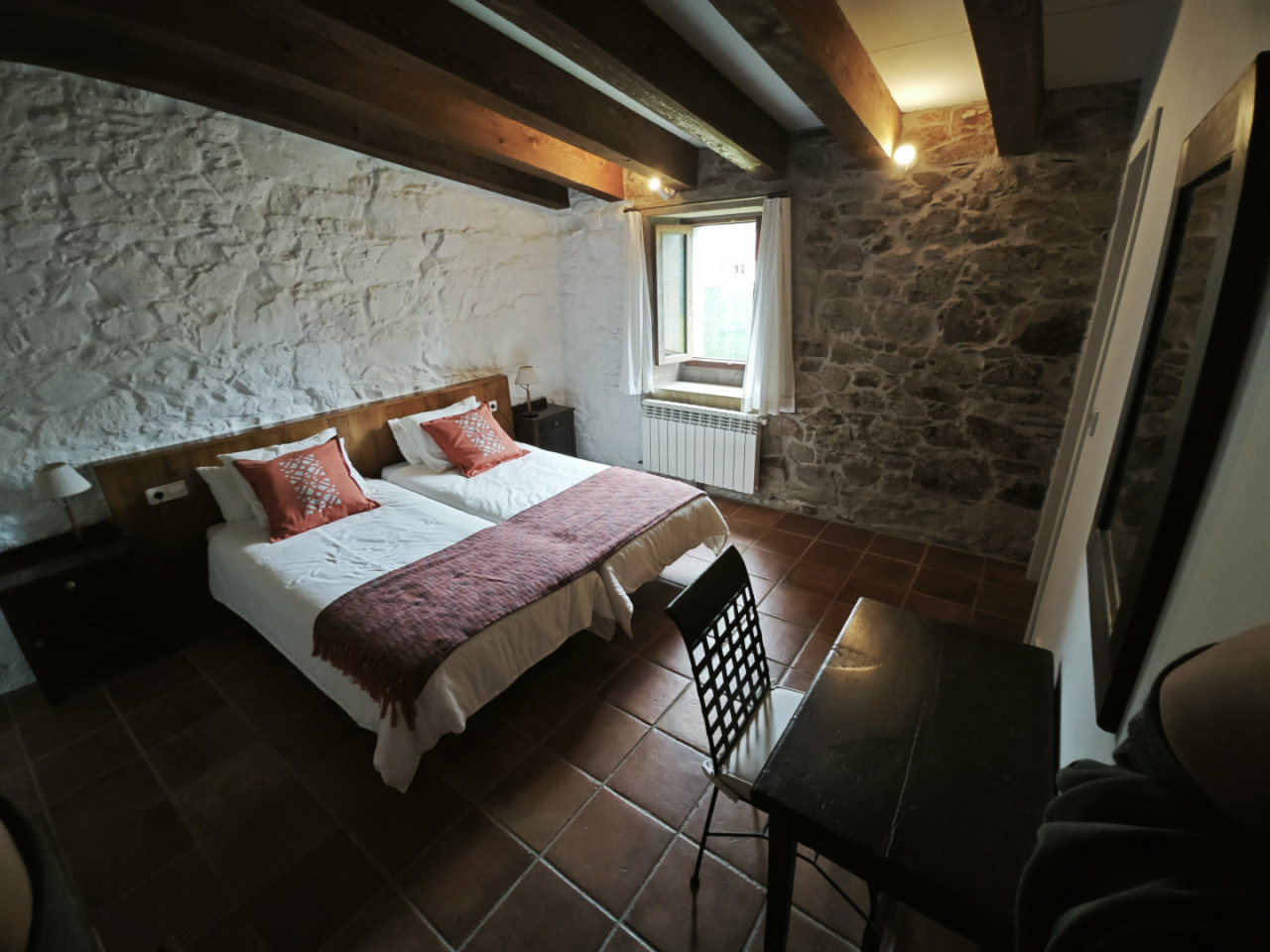  Private Room 3  -  Discover Nature and History: Unique Coliving Retreat in Vila de Cruces  - Gallery -  38