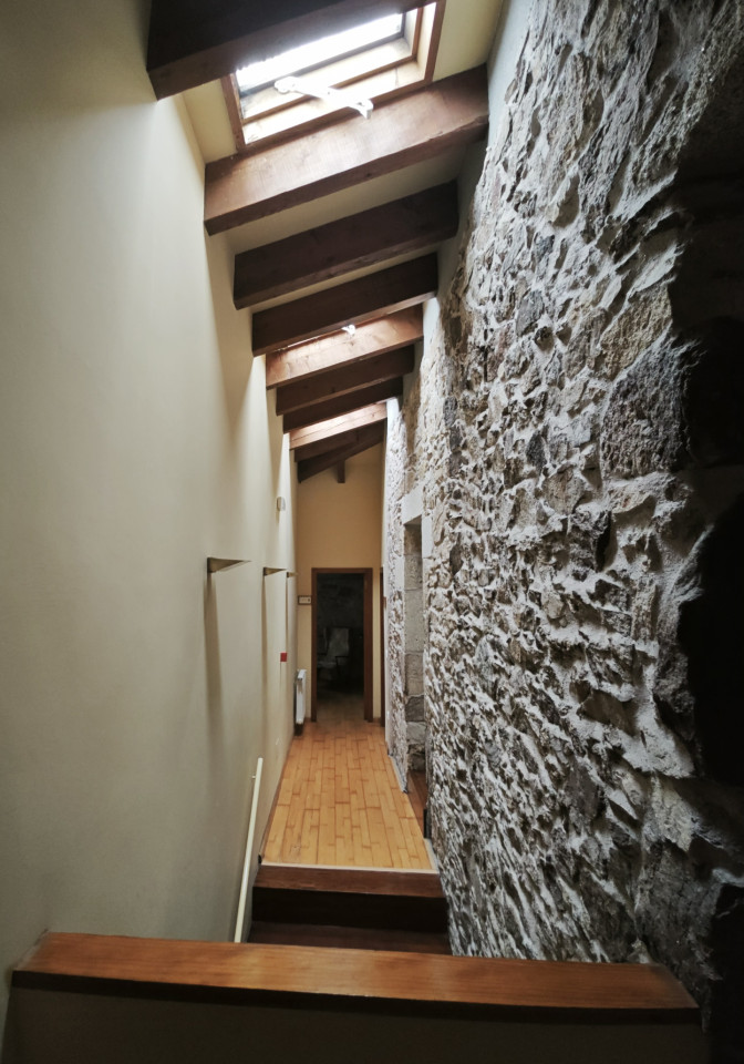  Private Room 1  -  Discover Nature and History: Unique Coliving Retreat in Vila de Cruces  - Gallery -  18