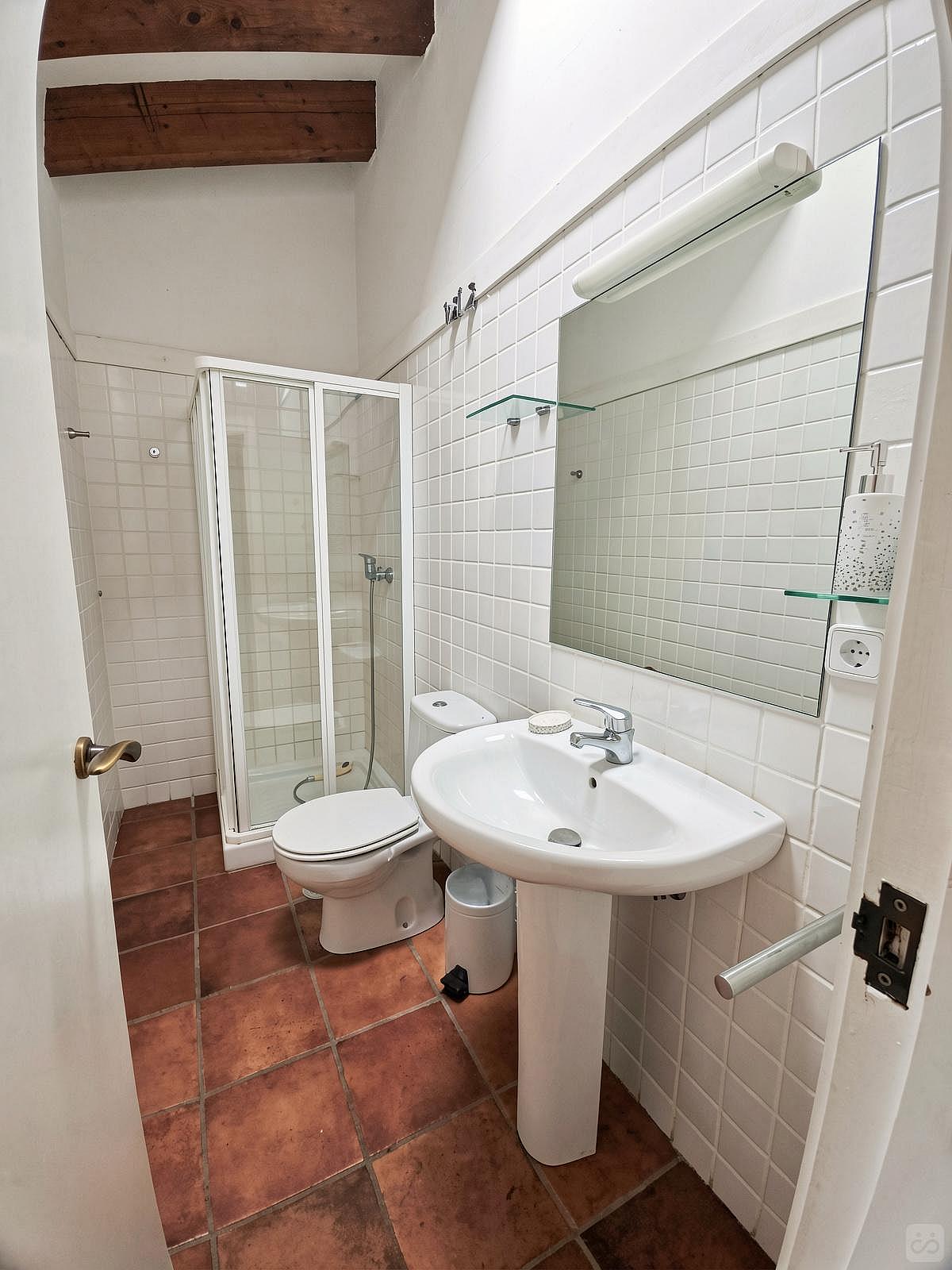  Private Room 1  -  Discover Nature and History: Unique Coliving Retreat in Vila de Cruces  - Gallery -  50