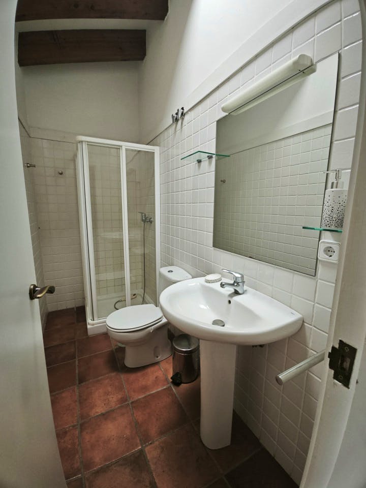  Private Room 1  -  Discover Nature and History: Unique Coliving Retreat in Vila de Cruces  - Gallery -  10