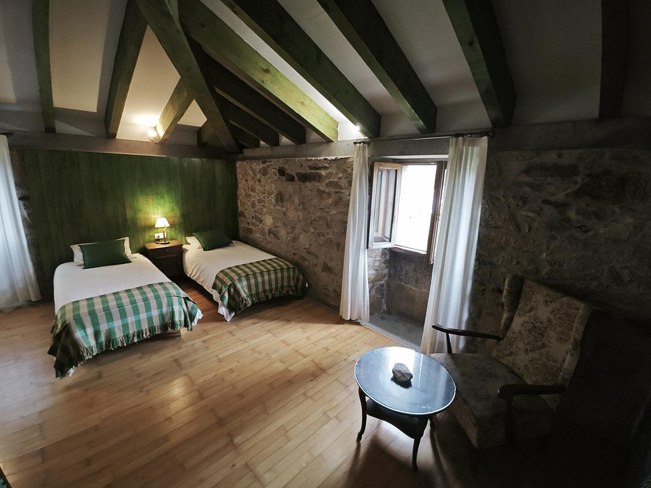  Private Room 2  -  Discover Nature and History: Unique Coliving Retreat in Vila de Cruces  - Gallery -  29