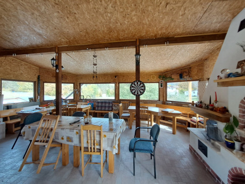 Lome Home - Gallery - 39