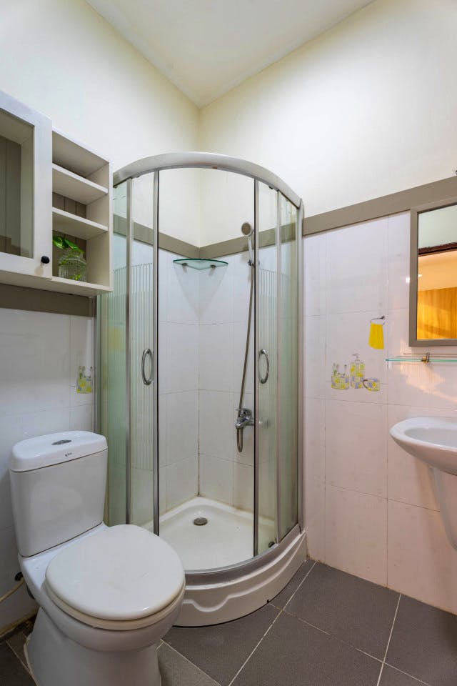  Double Bedroom With Share Bathroom  -  Thủ Đức Home  - Gallery -  11
