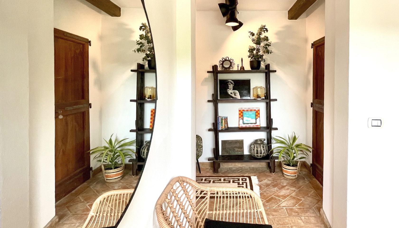 Medium Apartment - 35