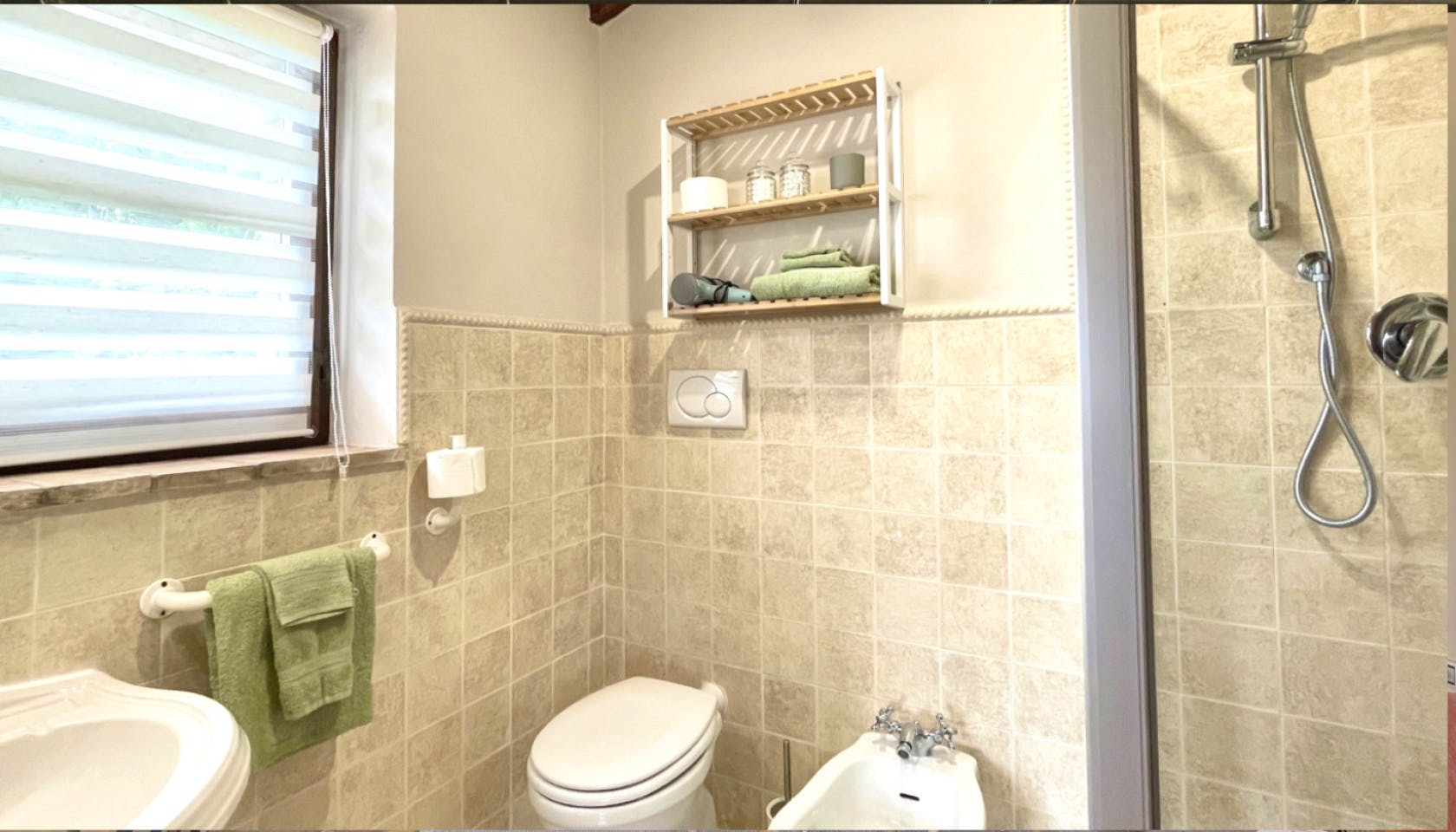 Large Apartment - 10