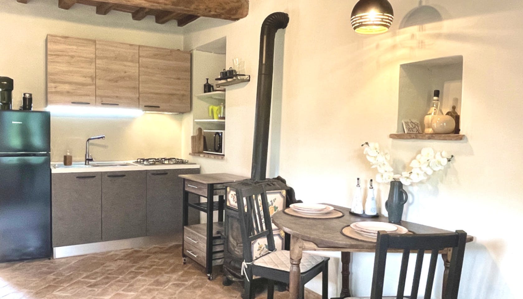 Small/Medium Apartment - 4