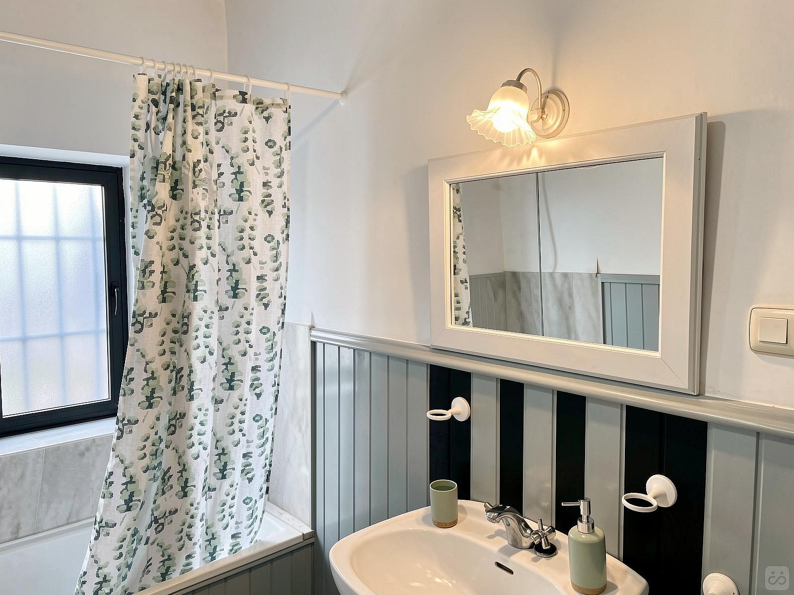 Private Single Room - 25