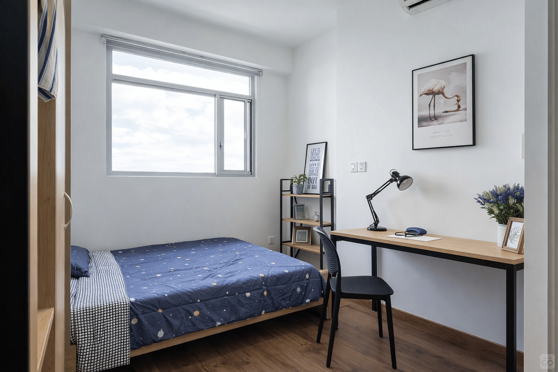  Double Bedroom With Private Bathroom  -  Luong Dinh Cua Home  - Gallery -  23