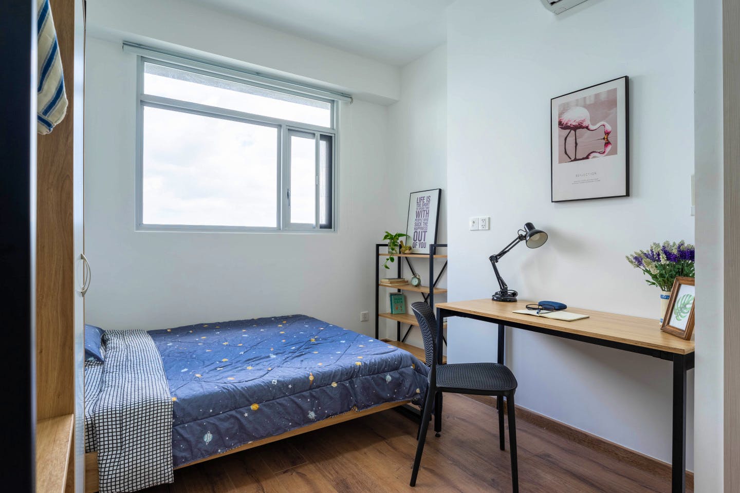  Double Bedroom With Private Bathroom  -  Luong Dinh Cua Home  - Gallery -  3