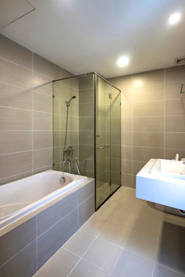  Double Bedroom With Private Bathroom  -  De Capella Home  - Gallery -  6