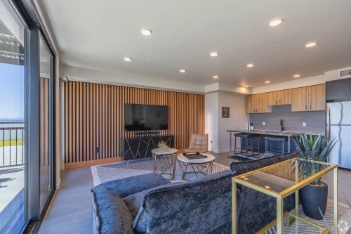 Niwa Apartments