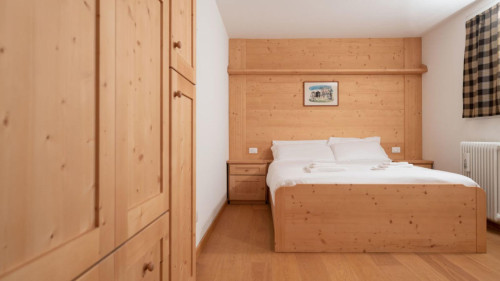 Lovely 2-bedroom house in Premadio - Gallery - 16
