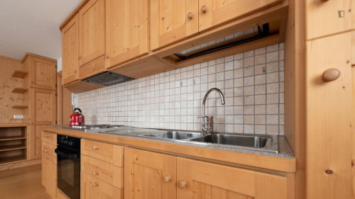 Lovely 2-bedroom house in Premadio - Gallery - 52