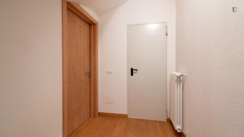 Lovely 2-bedroom house in Premadio - Gallery - 25